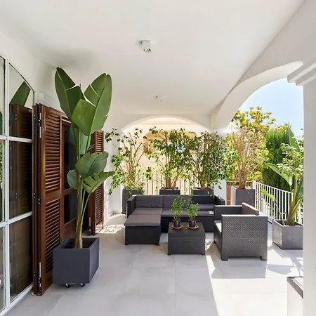 Holiday home Beautifully Renovated Summer House Pass The Keys Marbella