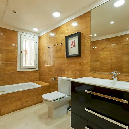 Beautifully Renovated Summer House Pass The Keys Holiday home *