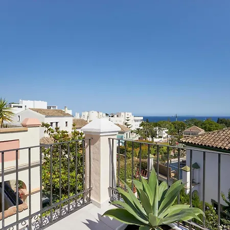 Holiday home Beautifully Renovated Summer House Pass The Keys *