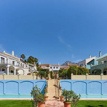 Holiday home Beautifully Renovated Summer House Pass The Keys *